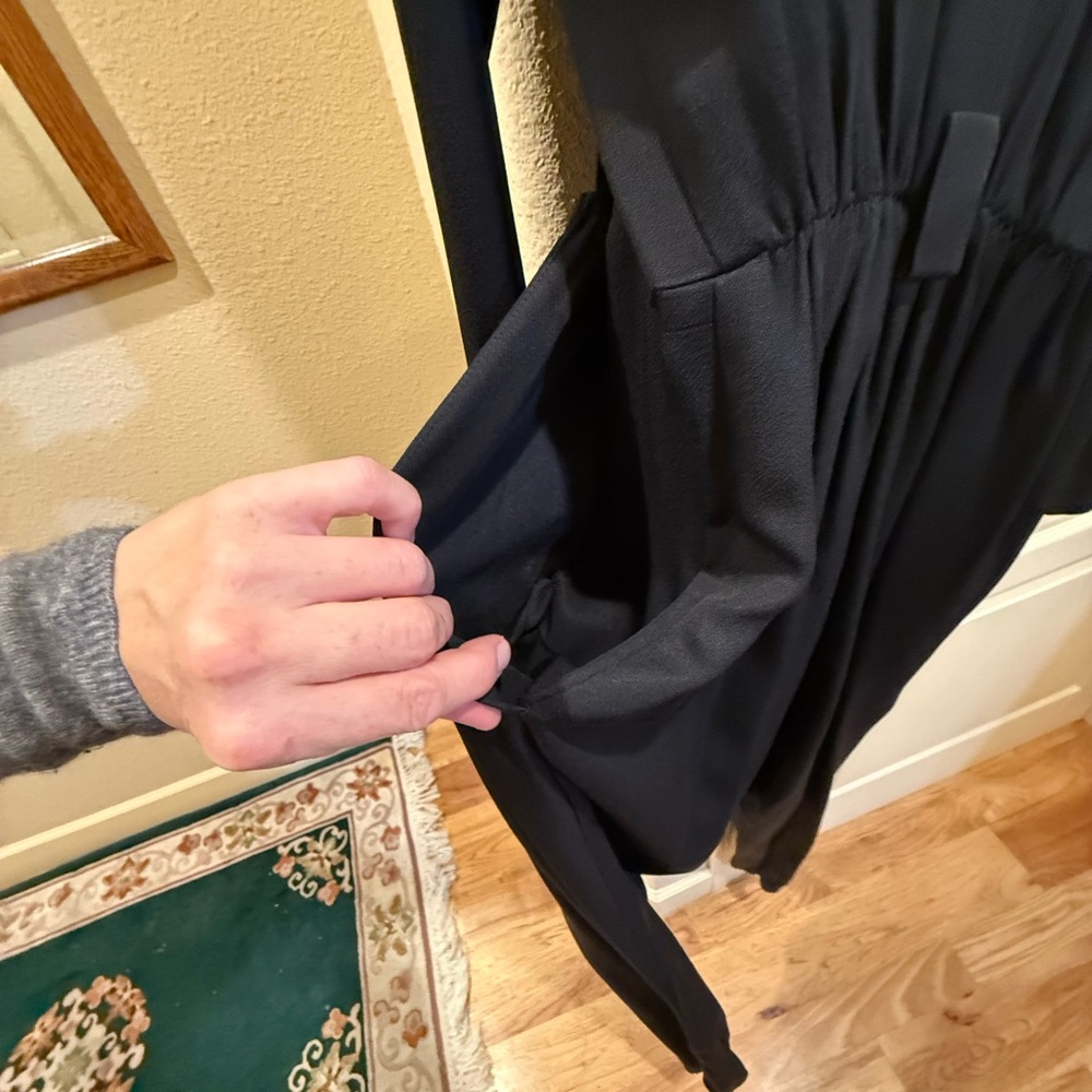 Cache Black Outfit with Gold Panther Detailing size 10 - Picture 5 of 7